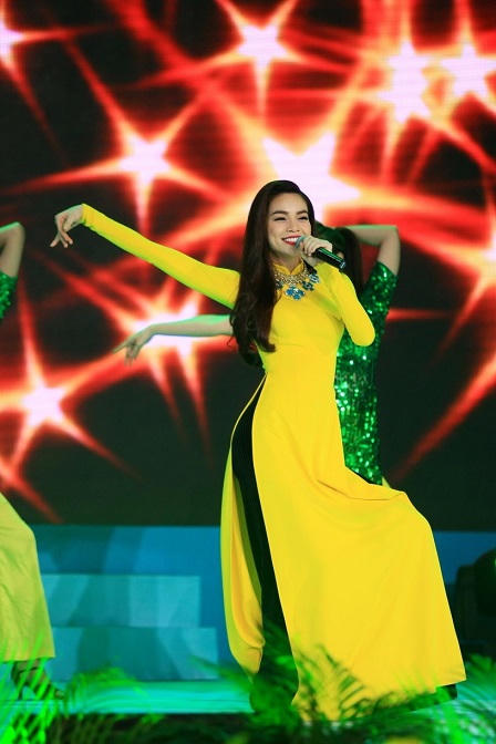 Mỹ Linh, Tùng Dương ôn kỷ niệm Tết xúc động 15 năm trước